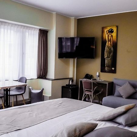 Hotel Des Postes Houffalize Eksteriør billede