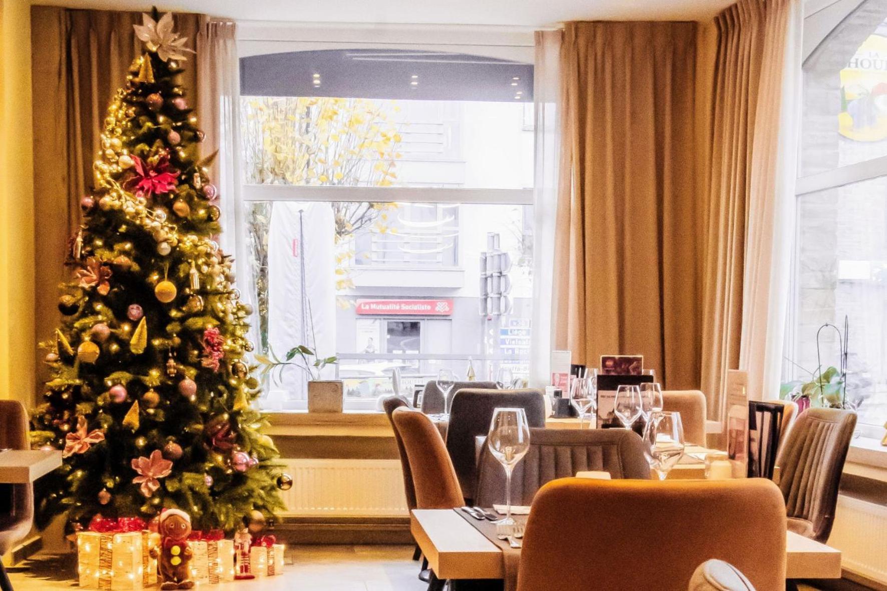 Hotel Des Postes Houffalize Eksteriør billede